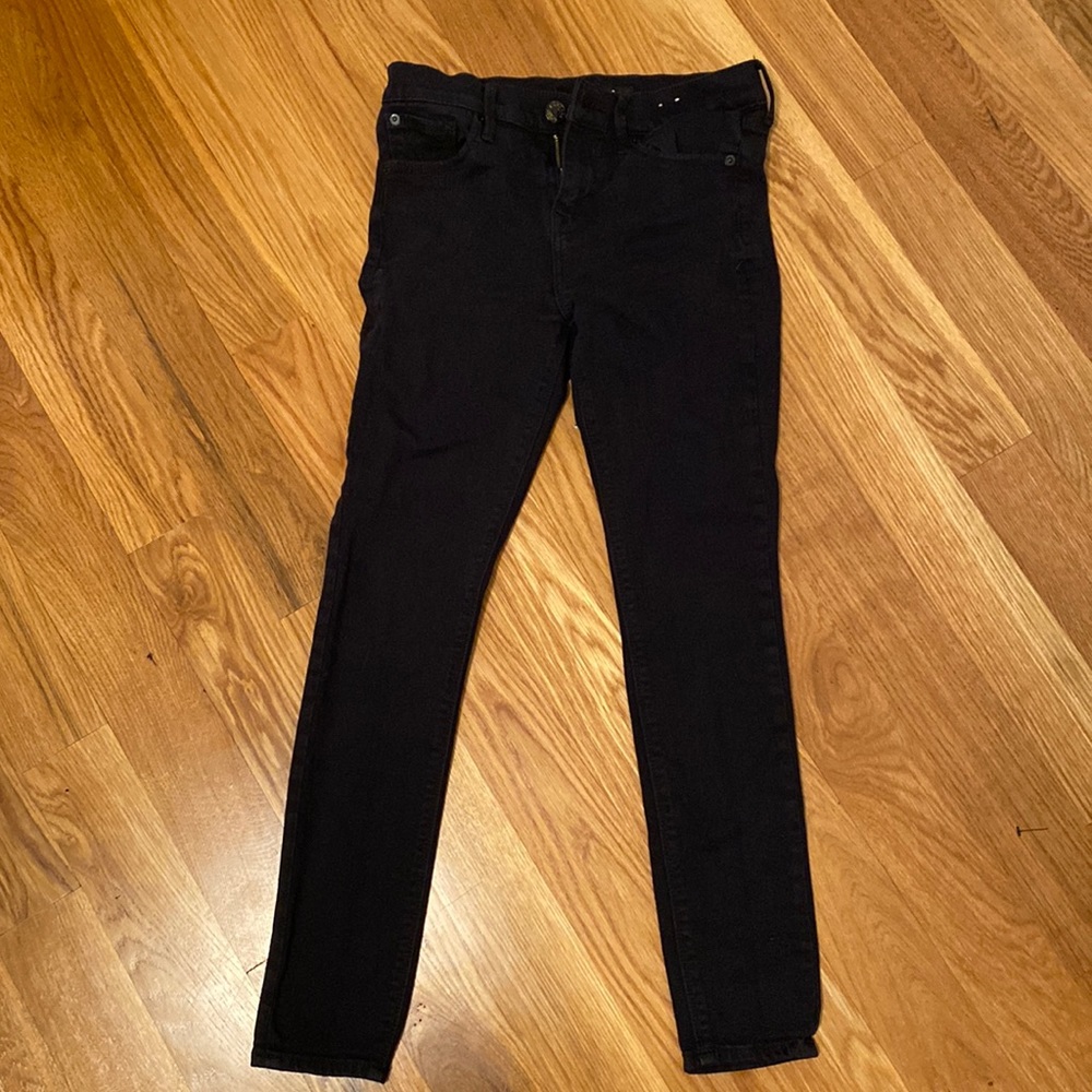 Express black stretch leggings.